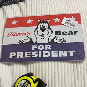 Hamm’s Bear for President Art tin sign - Red, White, Blue